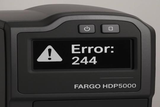 مشکلات و ارورهای رایج در پرینتر Fargo HDP5000 و بهترین روش‌های تعمیر و نگهداری